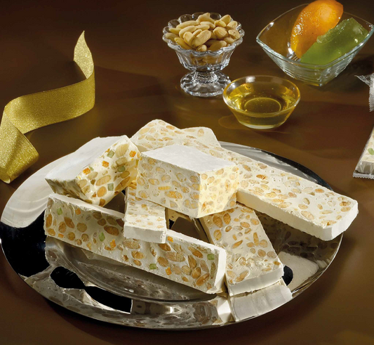 Bar Soft Nougat with almonds